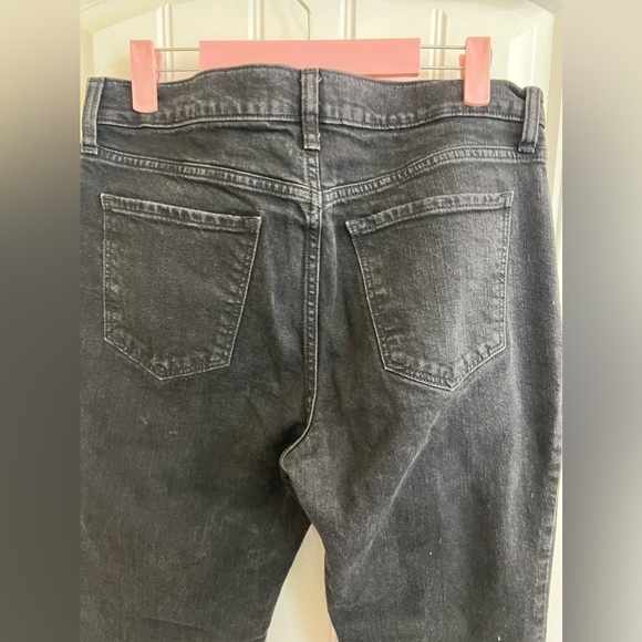 Old Navy Boyfriend Mid Rise - Picture 8 of 10